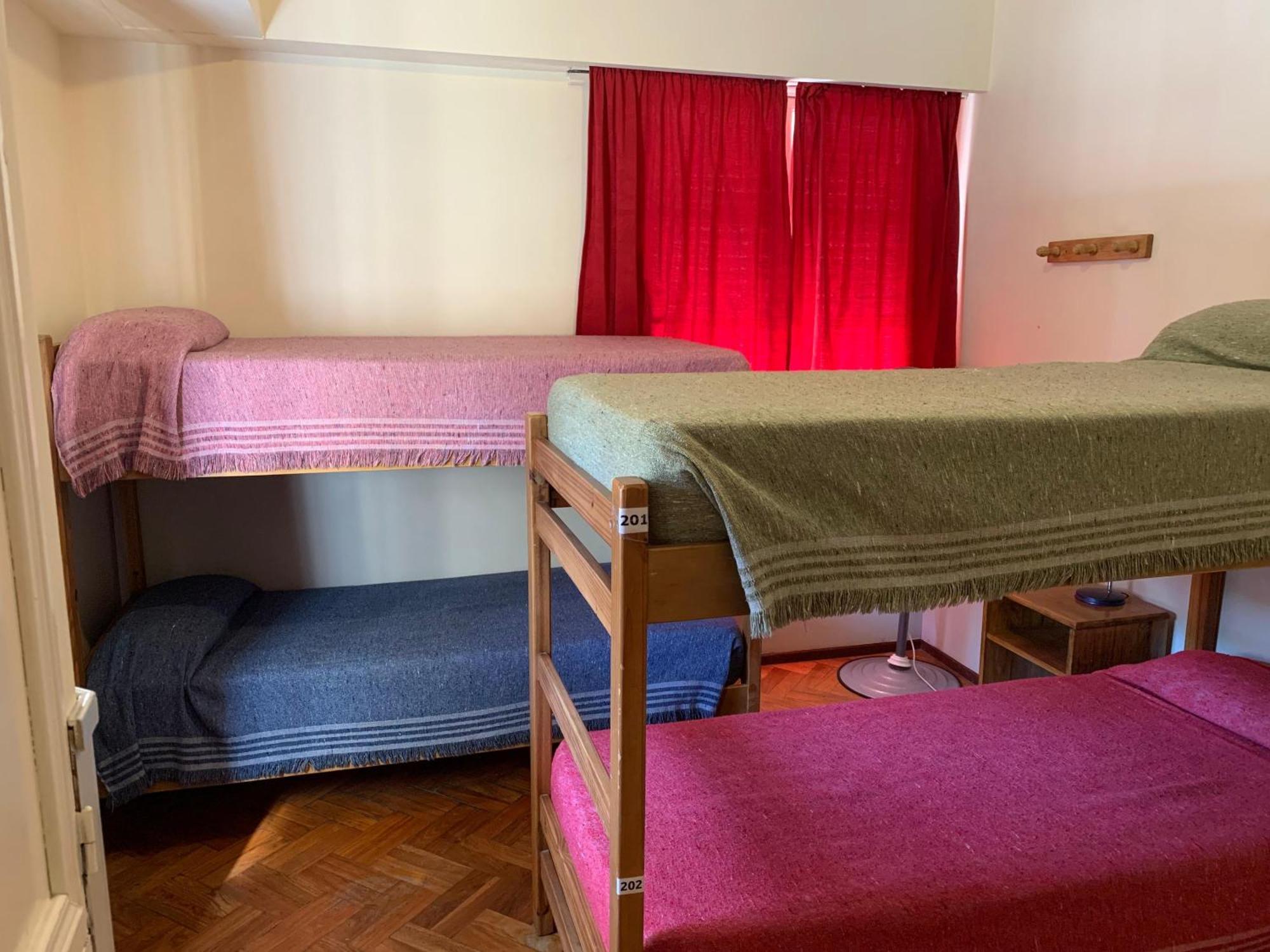 מנדוזה Alamo Hostel & Suites מראה חיצוני תמונה