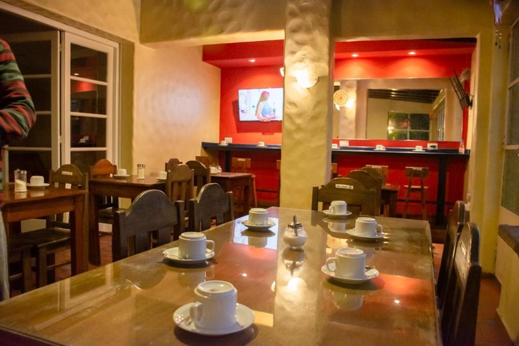 מנדוזה Alamo Hostel & Suites מראה חיצוני תמונה